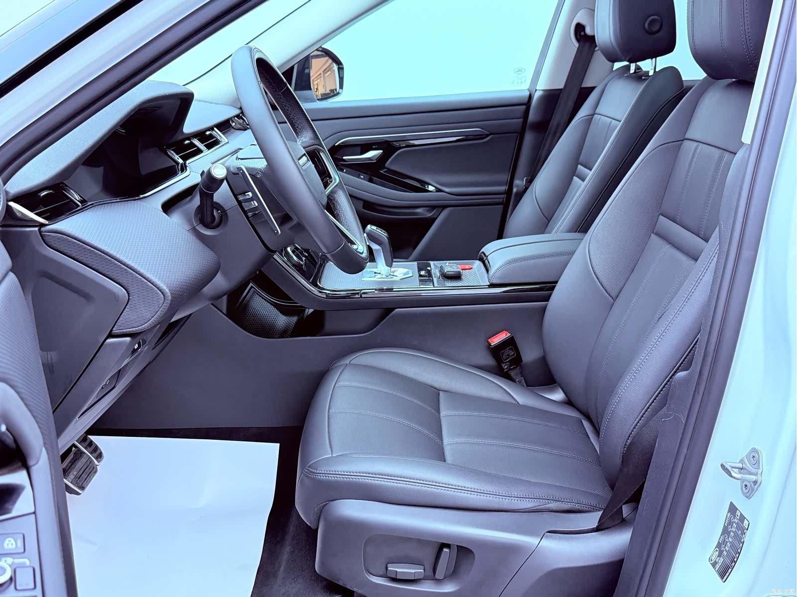 Land Rover Range Rover, 2023 11