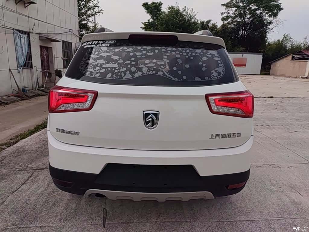 Wuling 560, 2017 6