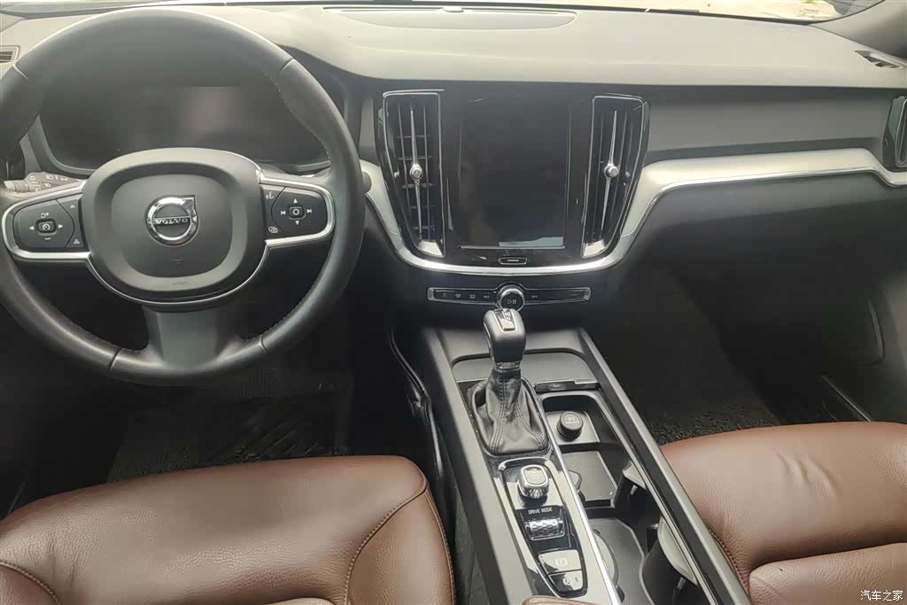 Volvo S60, 2020 12