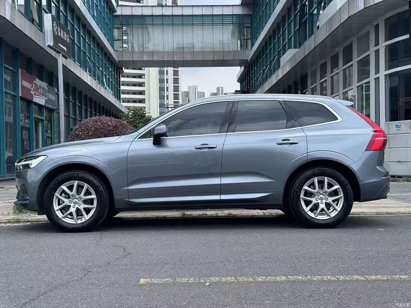 Volvo XC60, 2018 7