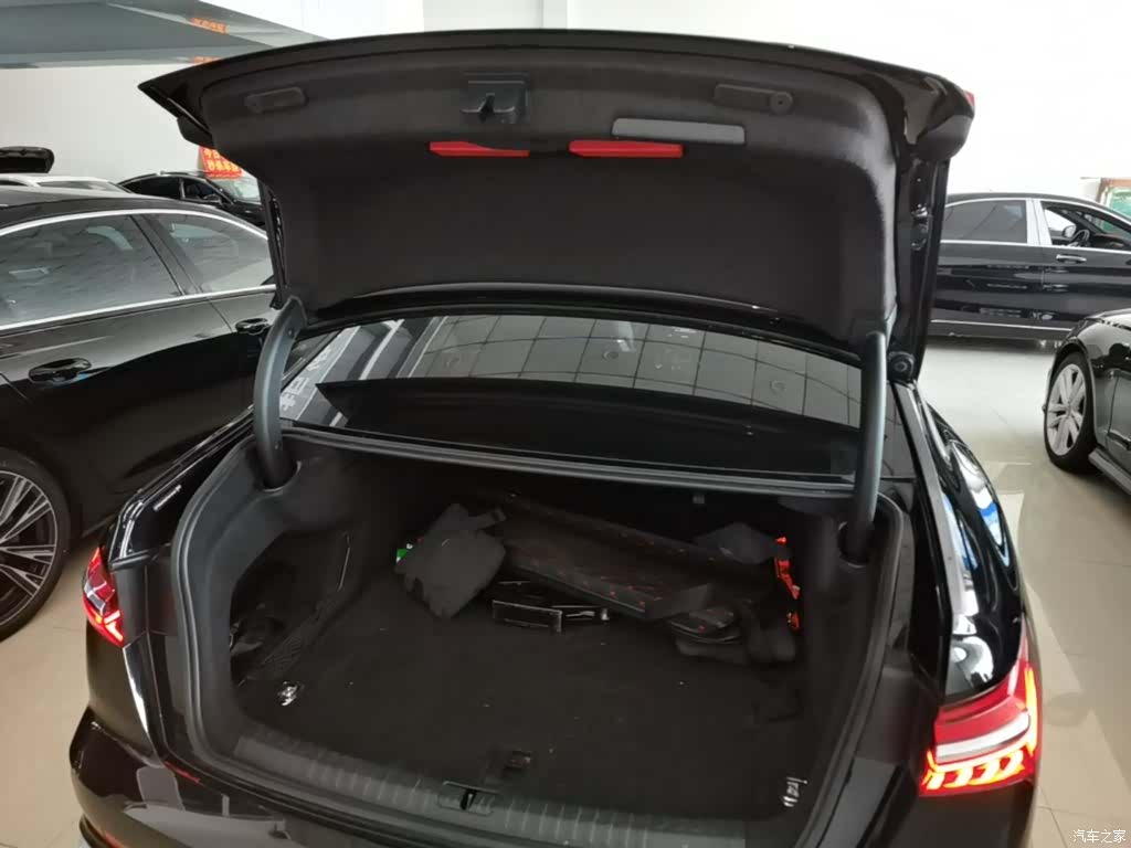 Audi A6L, 2023 19