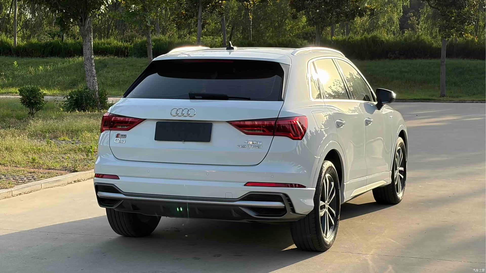 Audi Q3, 2022 13