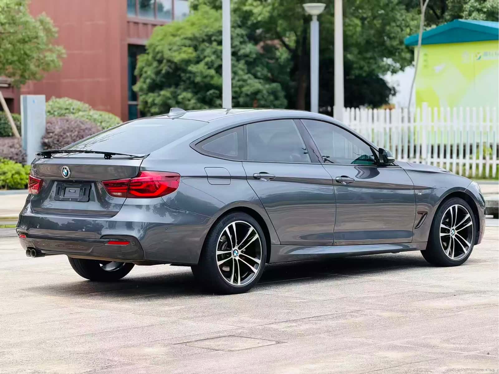BMW 3 Series, 2021 9