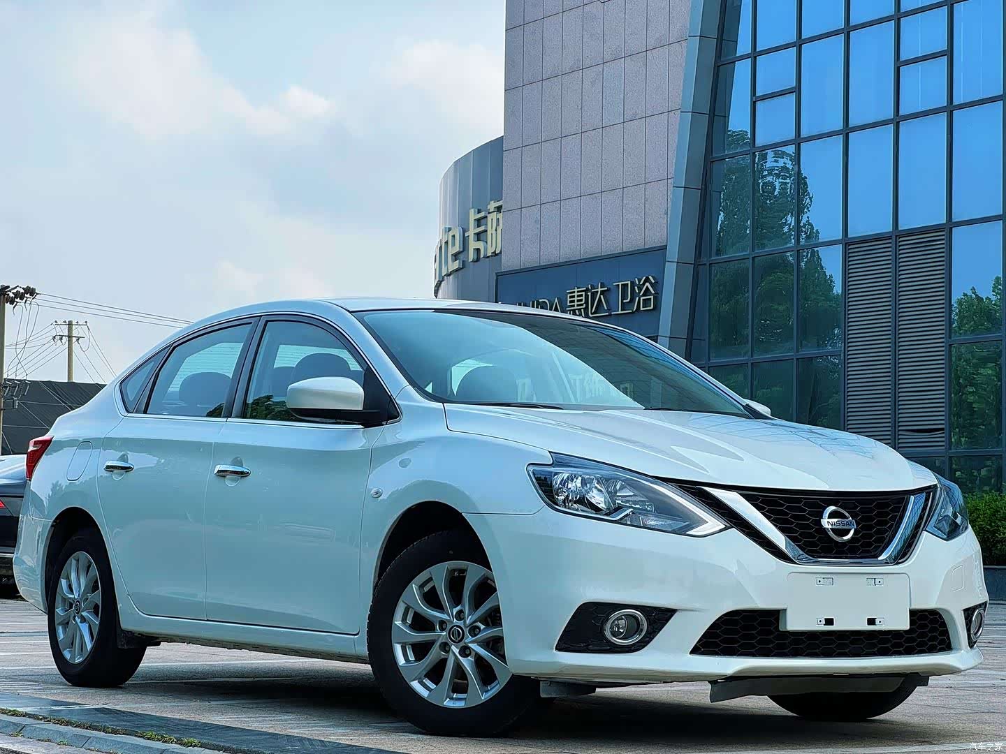 Nissan Sylphy, 2020 все фото