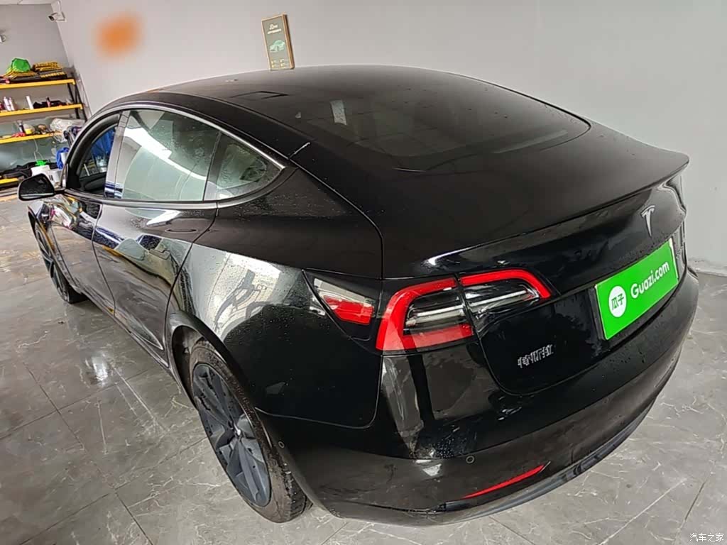 Tesla Model 3, 2022 все фото