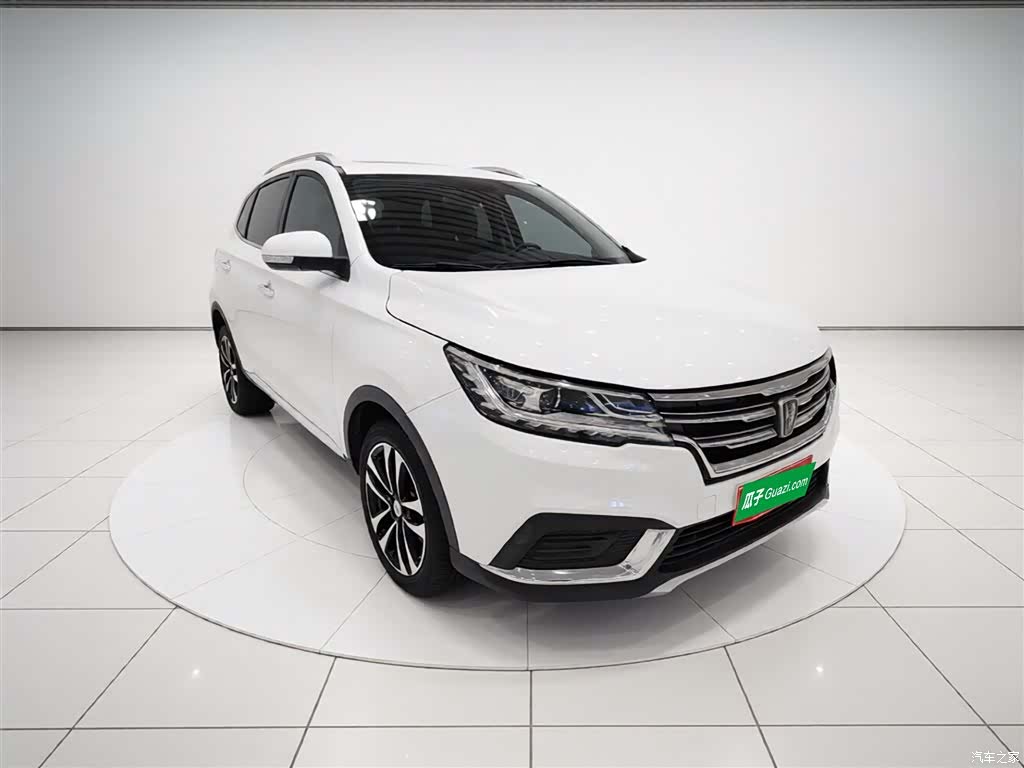 Roewe RX3, 2019 4