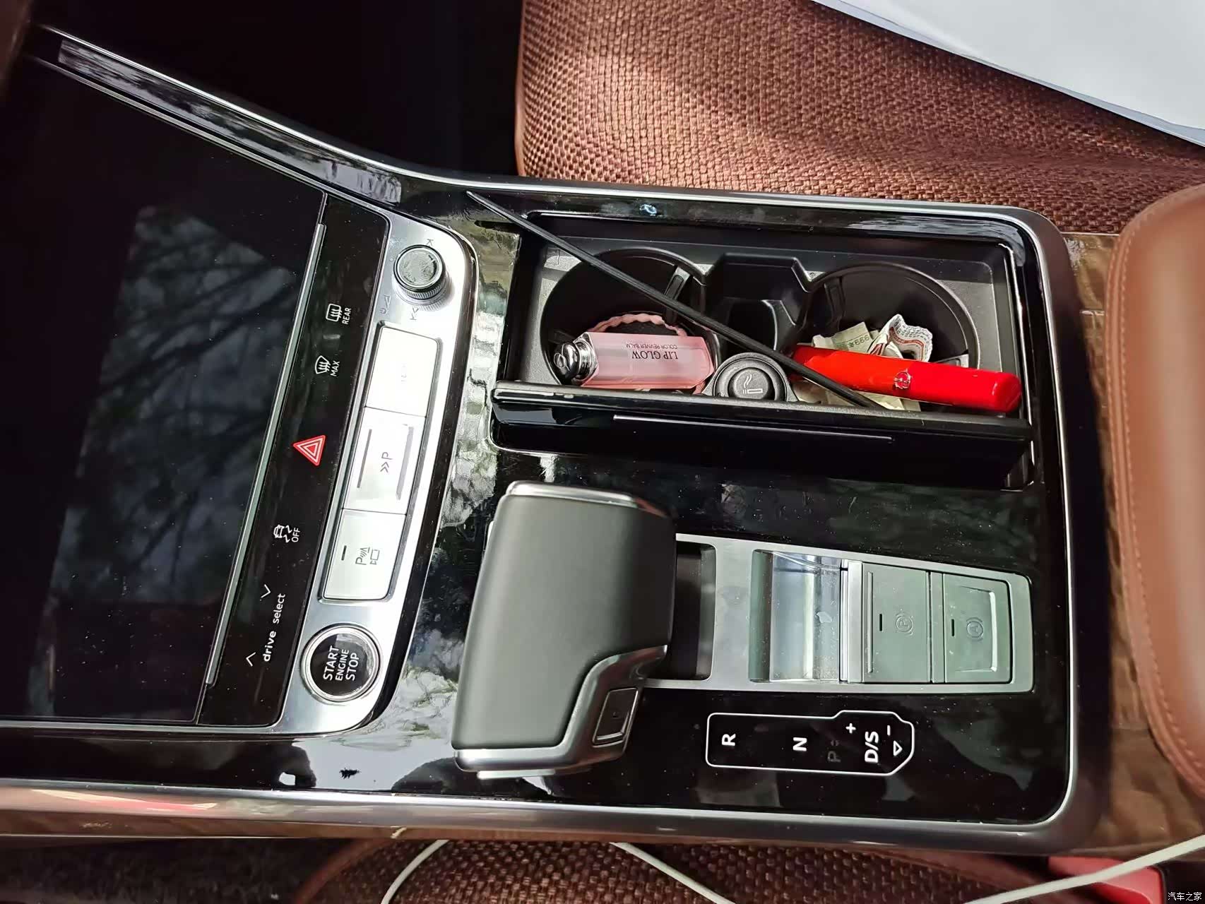 Audi Q7, 2021 11
