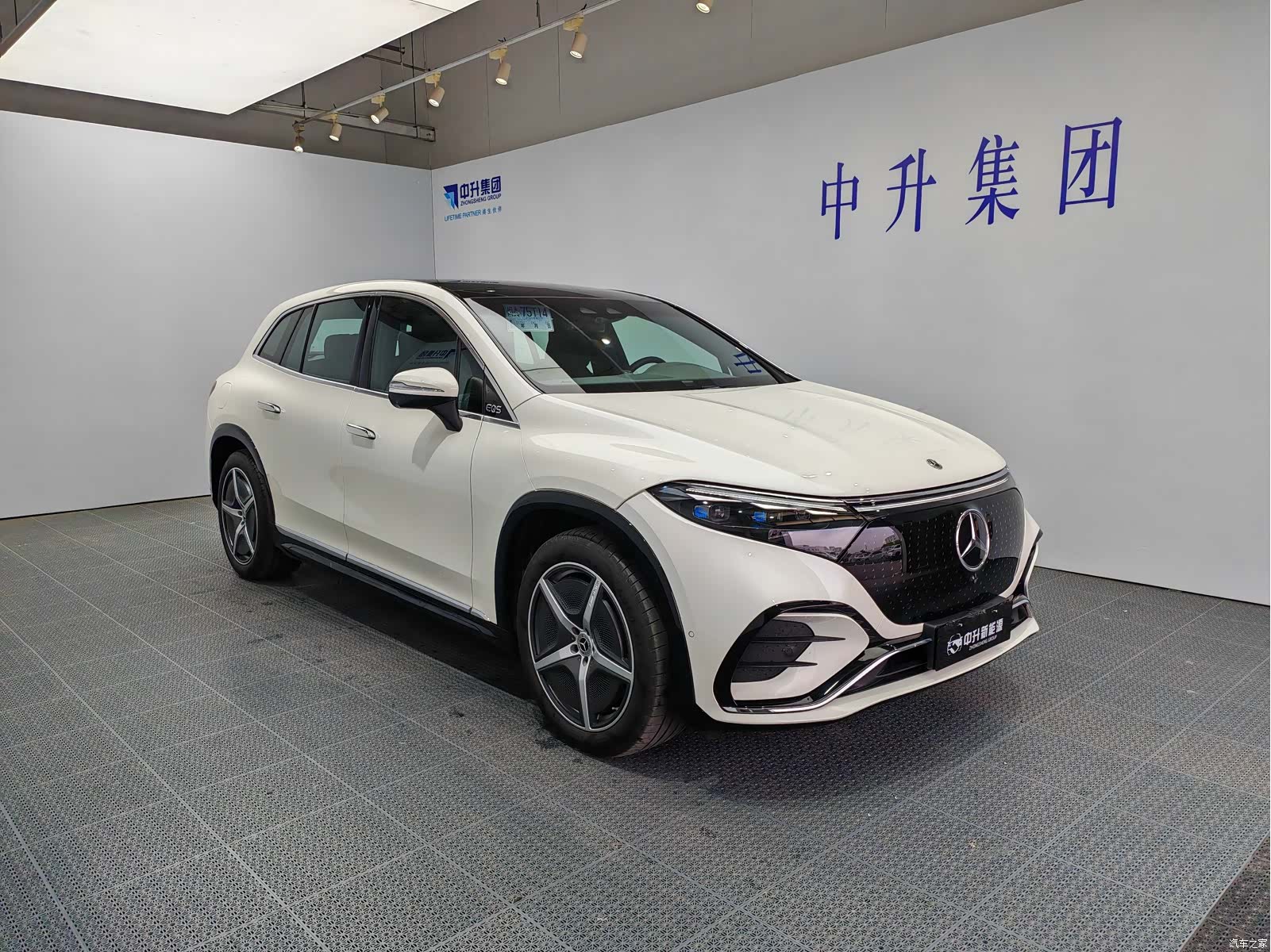 Mercedes-Benz EQS, 2025 3