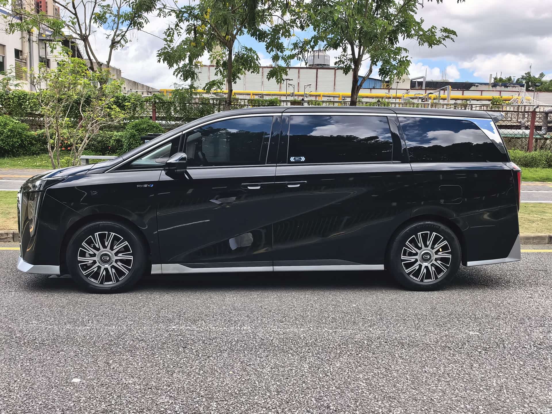 Trumpchi E9, 2024 все фото