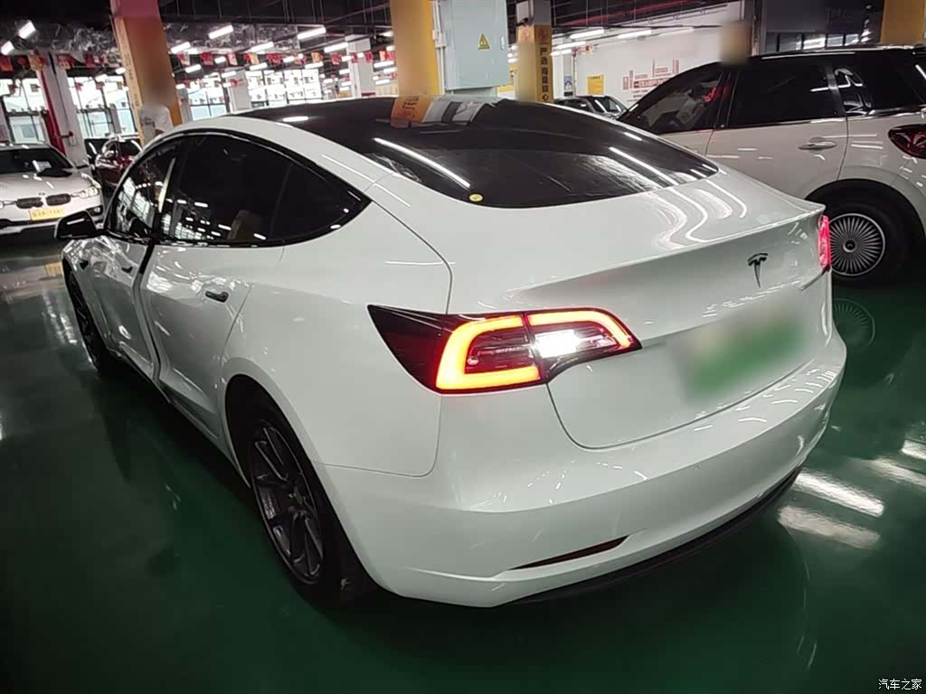 Tesla Model 3, 2020 все фото