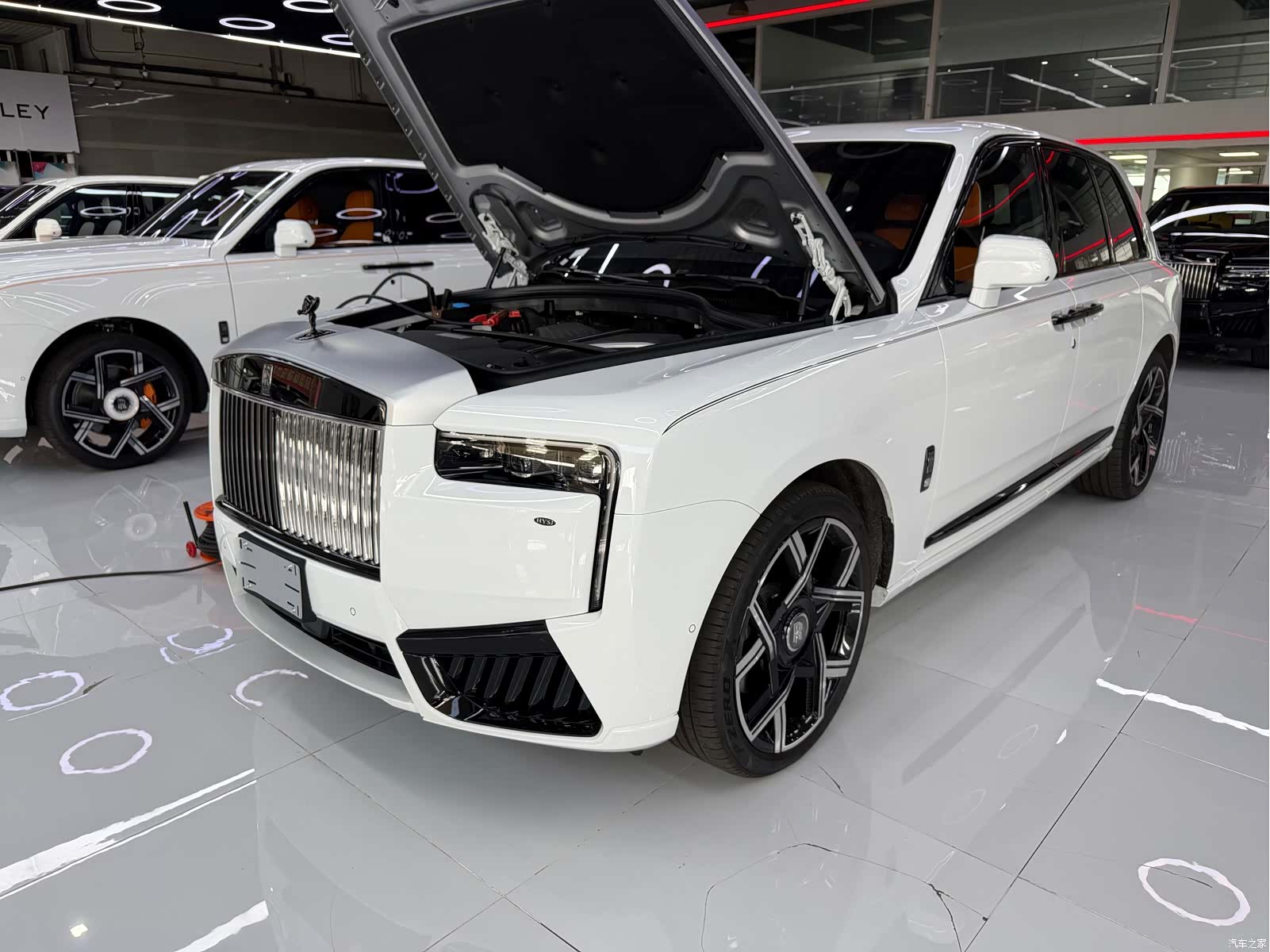 Rolls-Royce Cullinan, 2026 14
