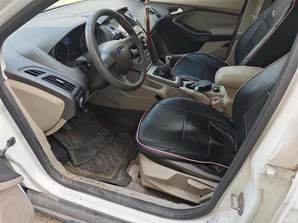 Ford Focus, 2015 15