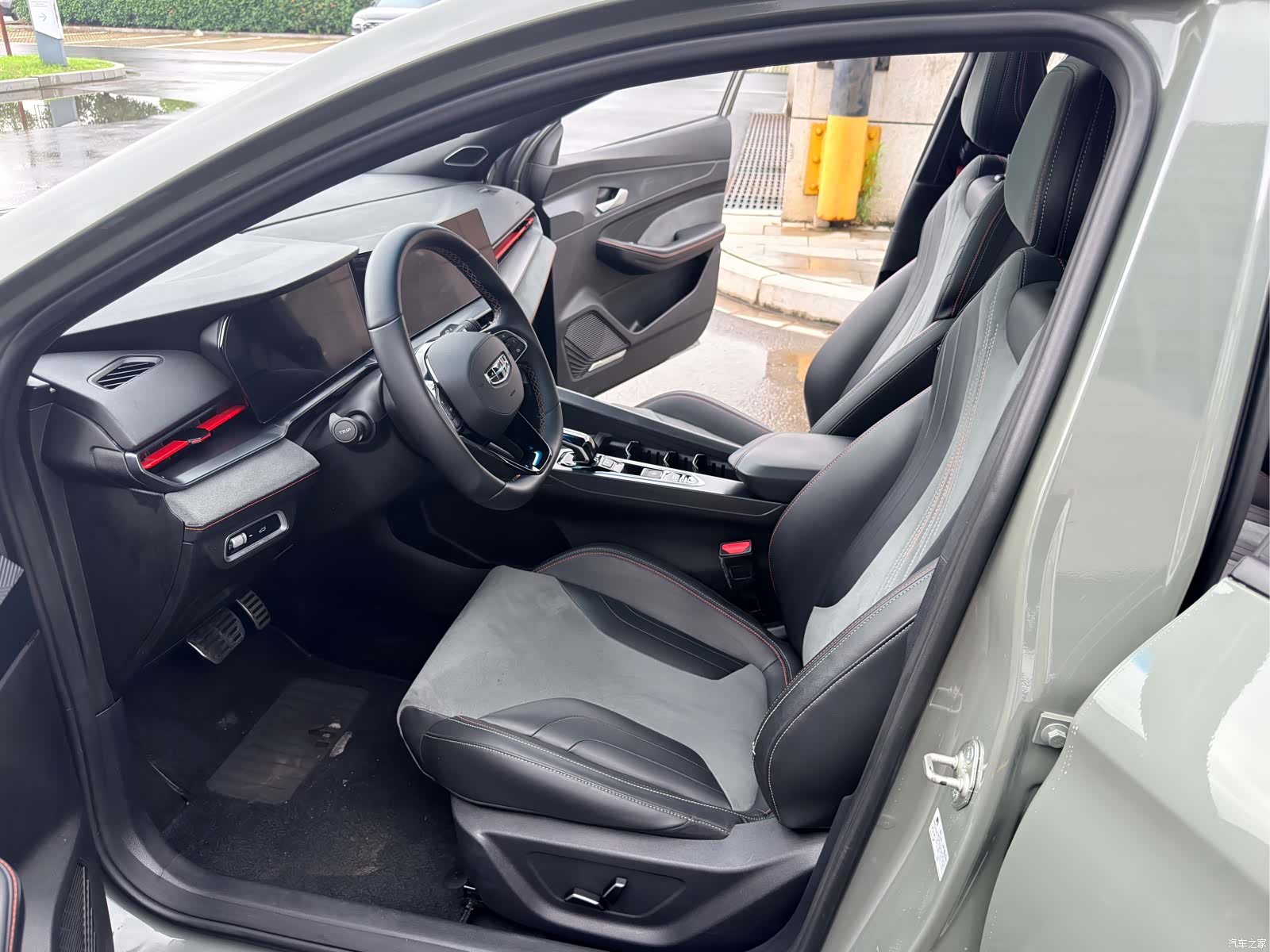 Geely Binray, 2022 8