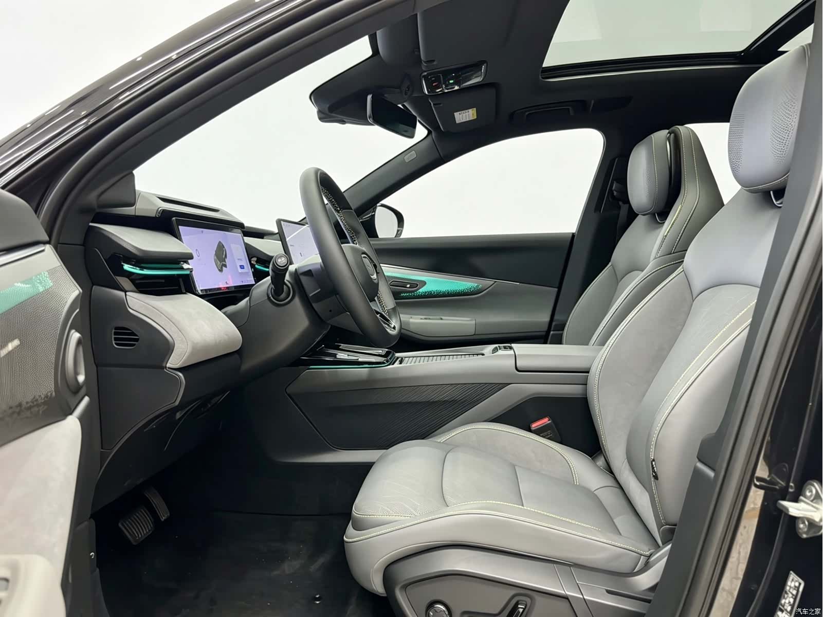 Lynk & Co 02, 2025 10