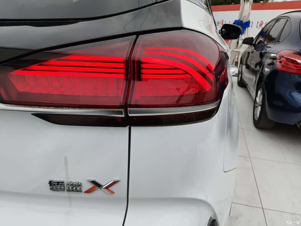 Geely Boyue, 2022 24