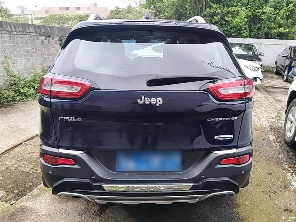 Jeep Cherokee, 2017 6