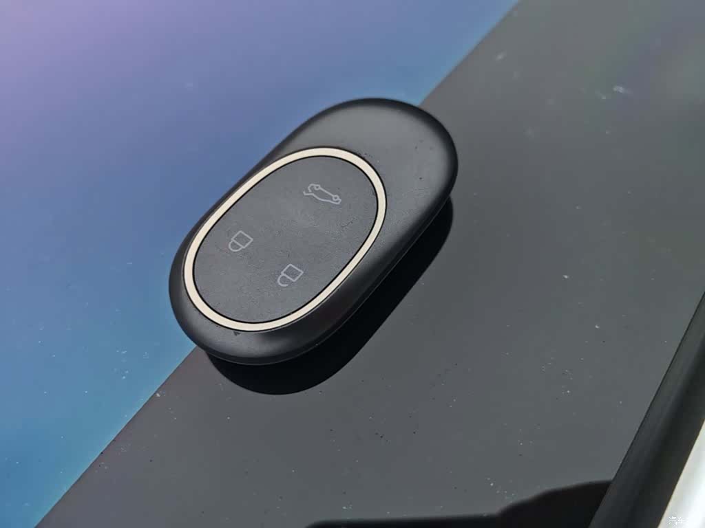 NIO EC6, 2025 9