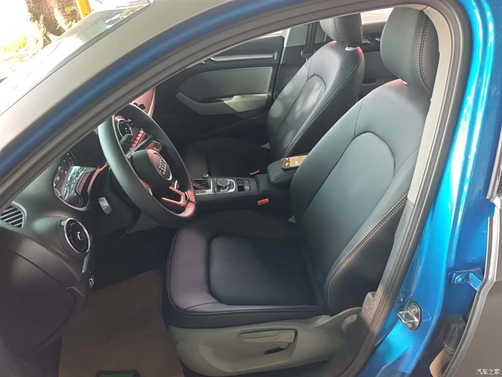 Audi A3, 2018 15
