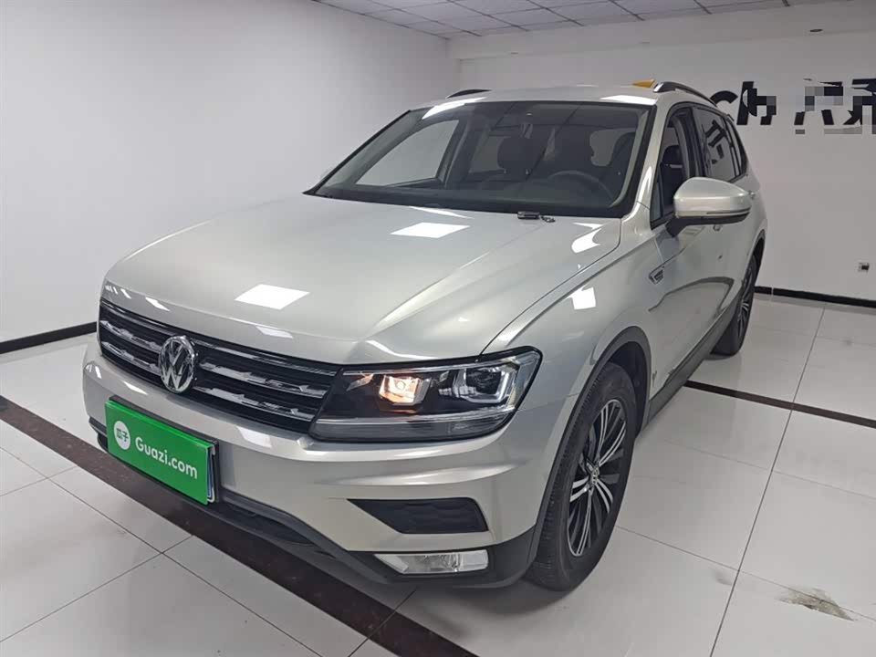 Volkswagen Tiguan L