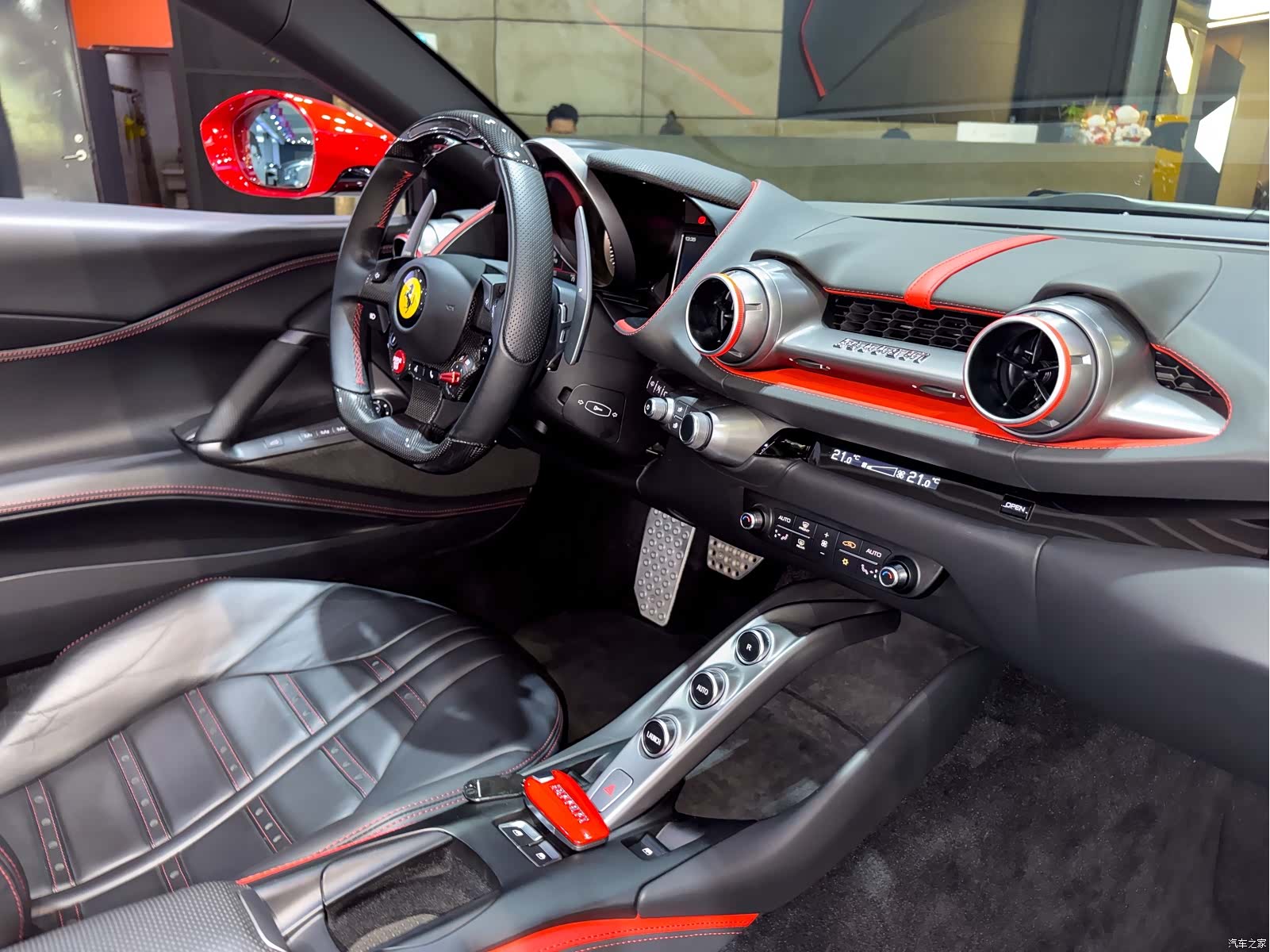 Ferrari 812, 2022 20