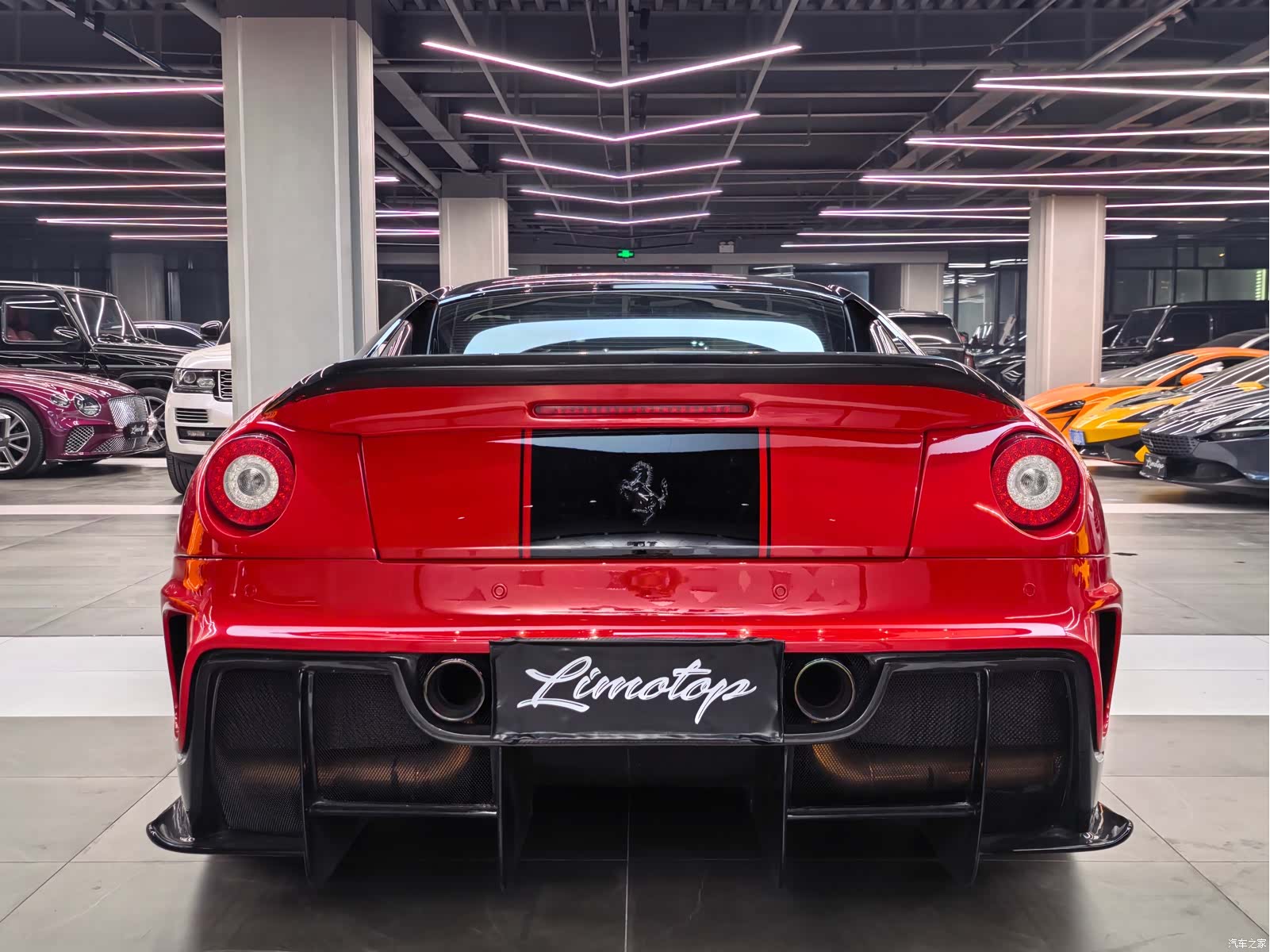 Ferrari 599, 2010 4