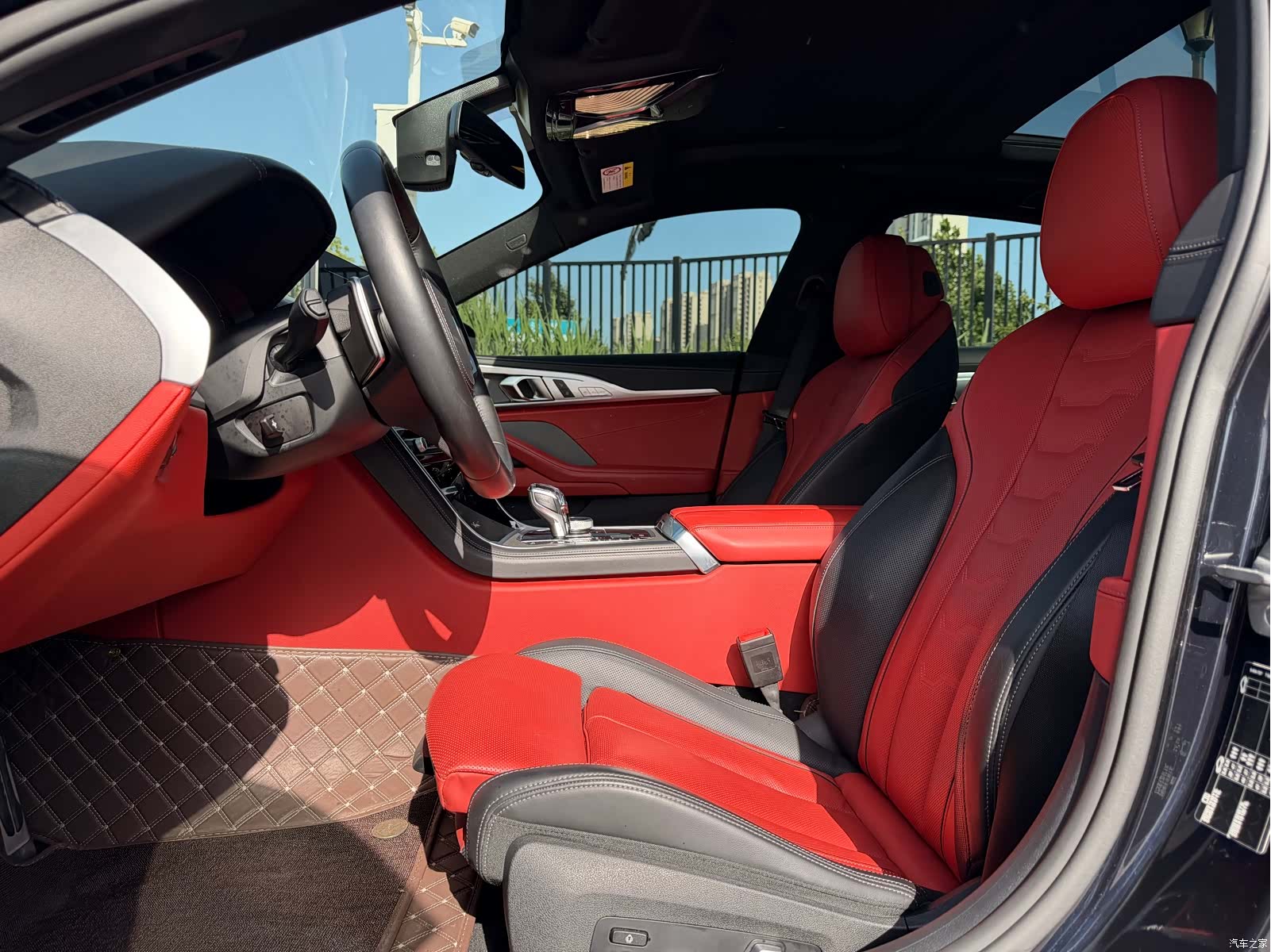 BMW 8 Series, 2024 13