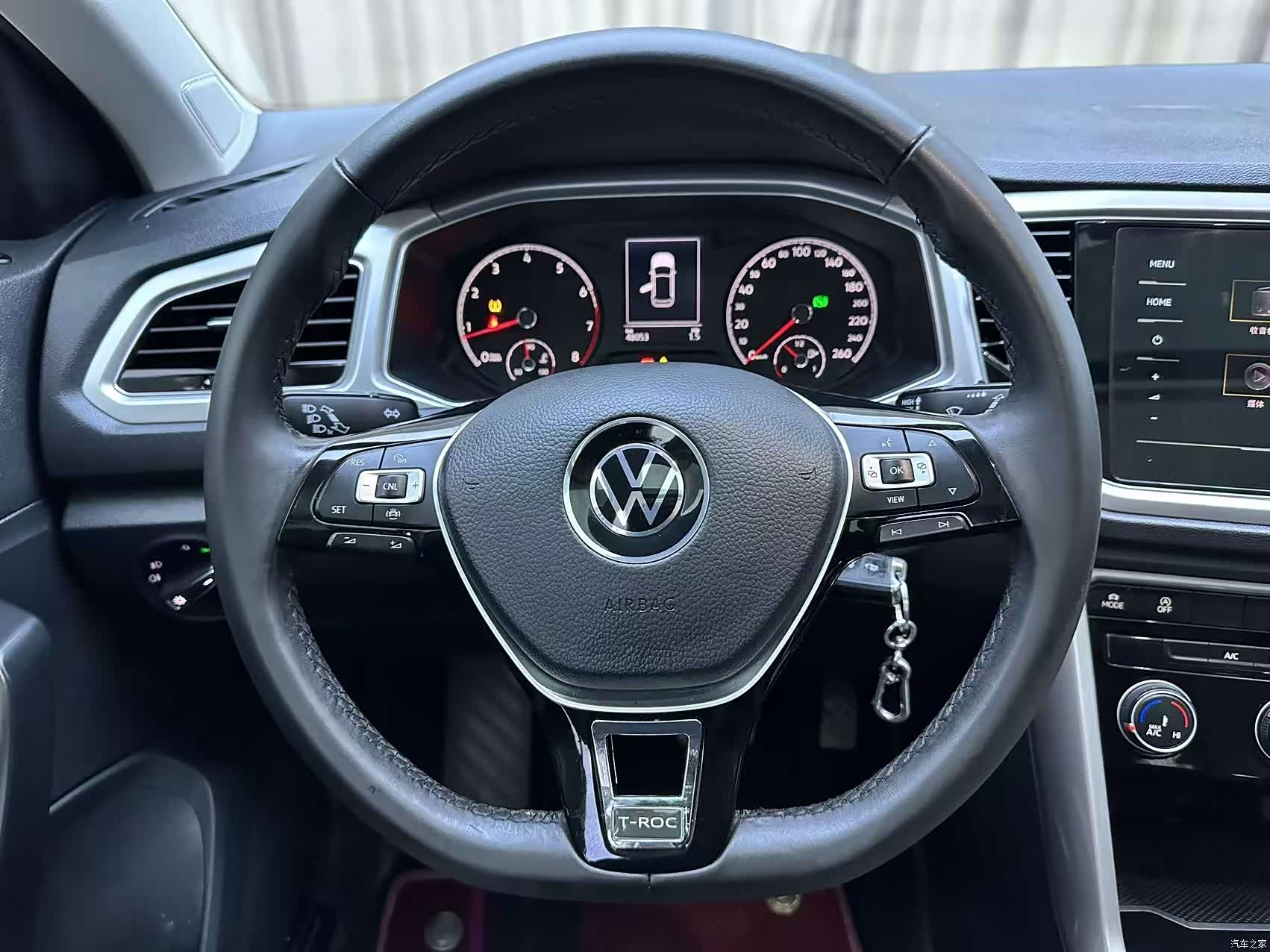 Volkswagen T-ROC, 2022 14