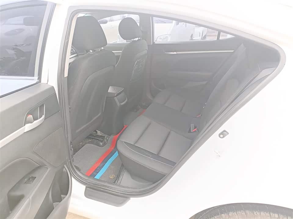 Hyundai Lead