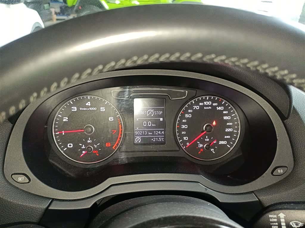 Audi Q3, 2018 8