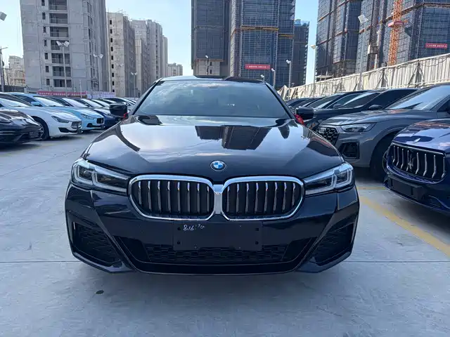 BMW 5 Series 2023 — купить из Китая под заказ