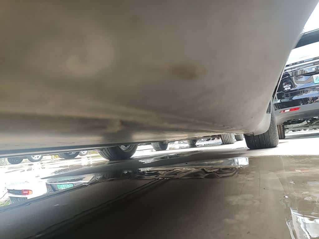 Tesla Model Y, 2023 22