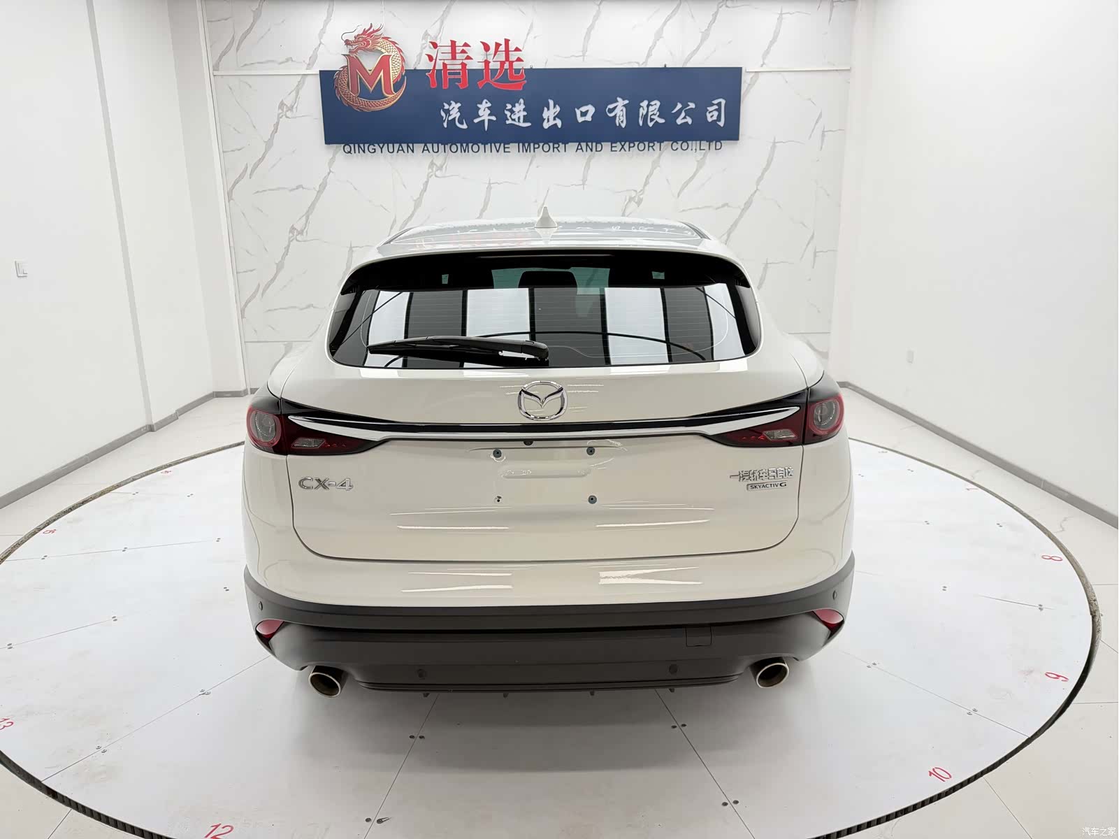 Mazda CX-4, 2023 все фото