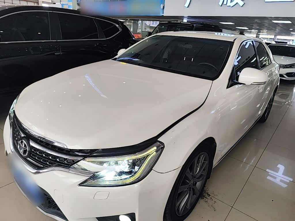 Toyota Reiz 2013 2.5V