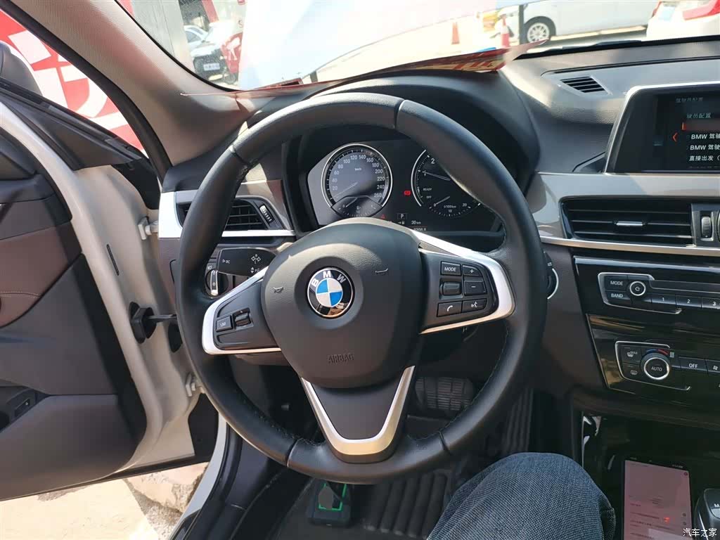 BMW X1, 2018 11
