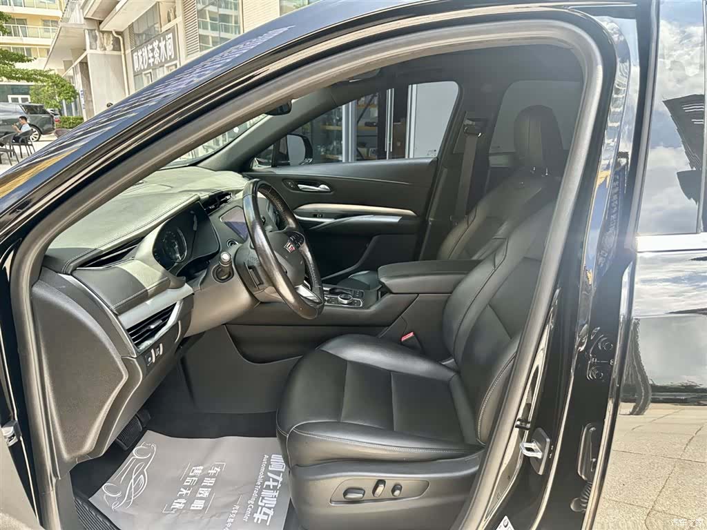 Cadillac XT4, 2021 9