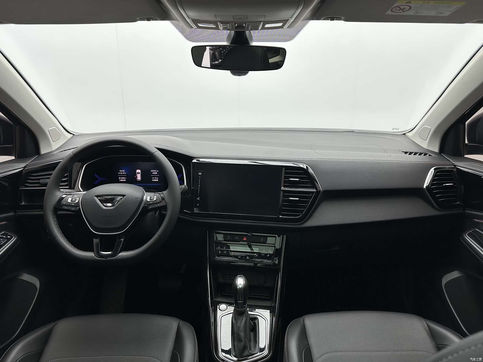 Volkswagen Panda, 2022 7