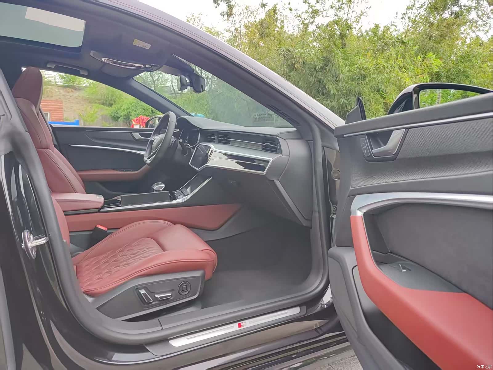 Audi A7L, 2023 17