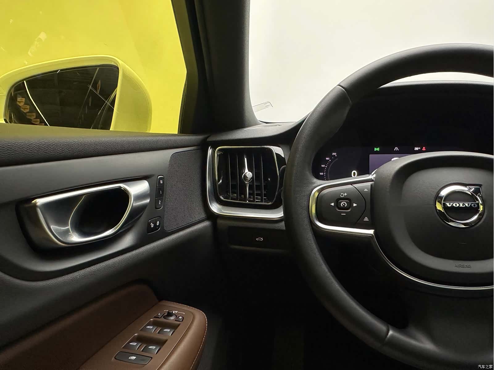 Volvo S60, 2023 20