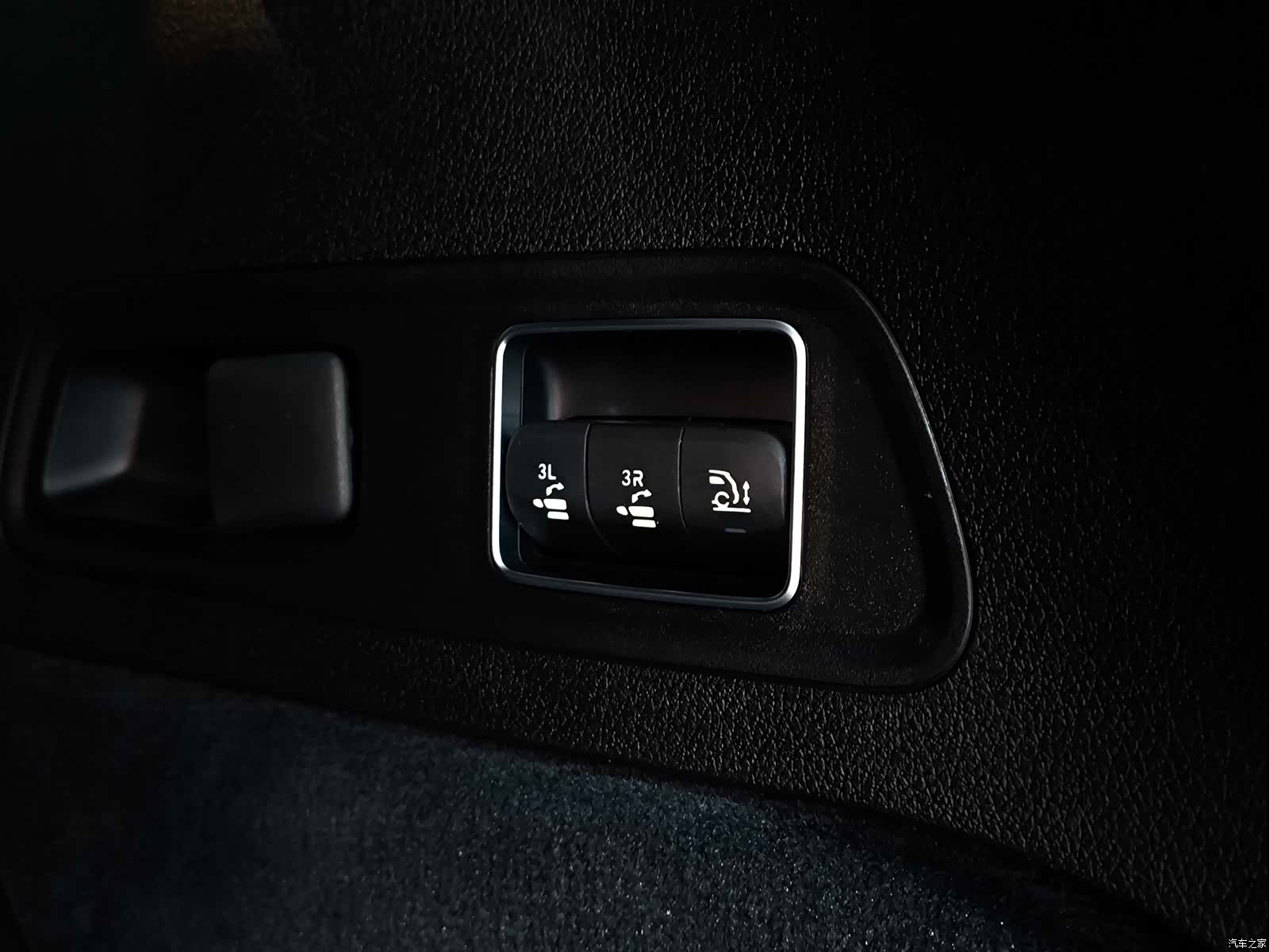 Mercedes-Benz GLS, 2021 33