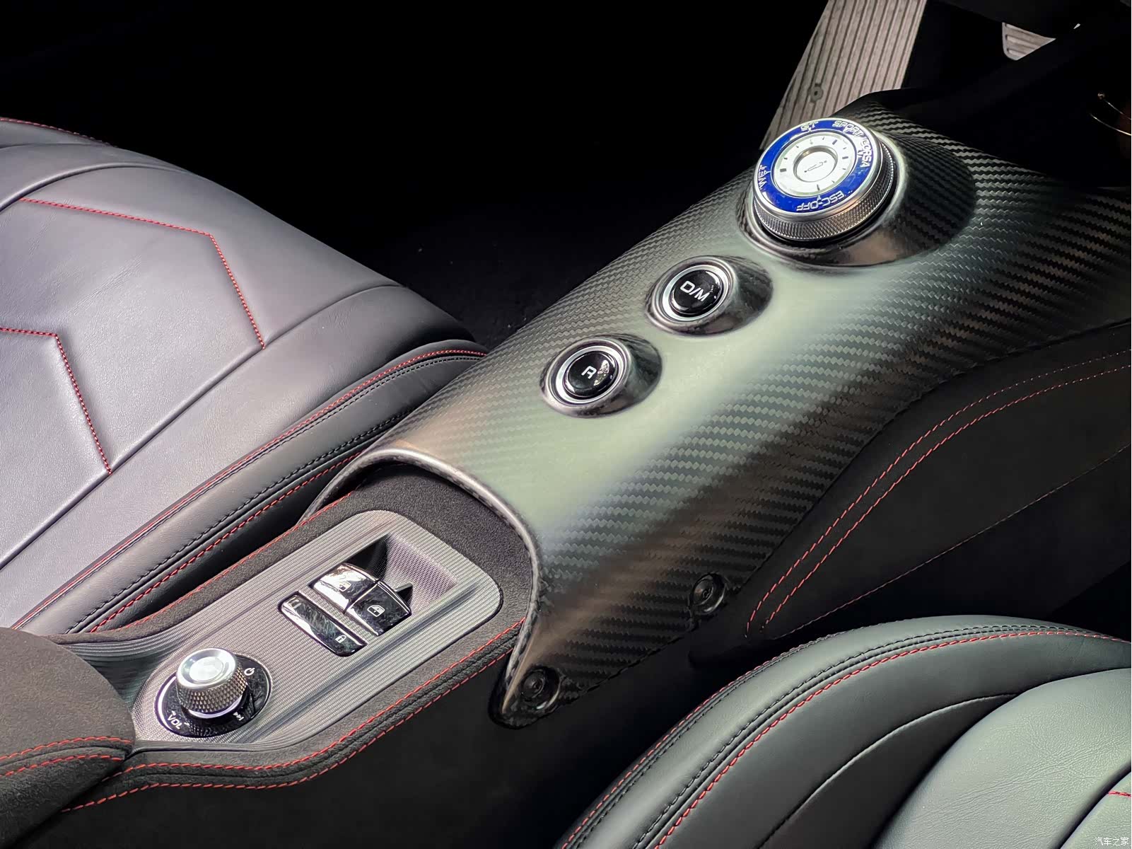 Maserati MC20, 2022 13