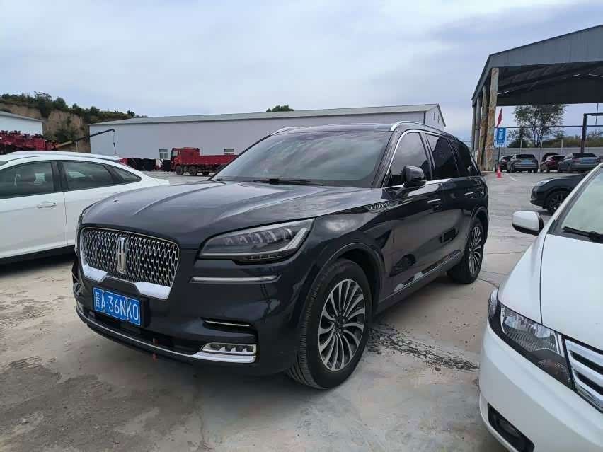 Lincoln Aviator