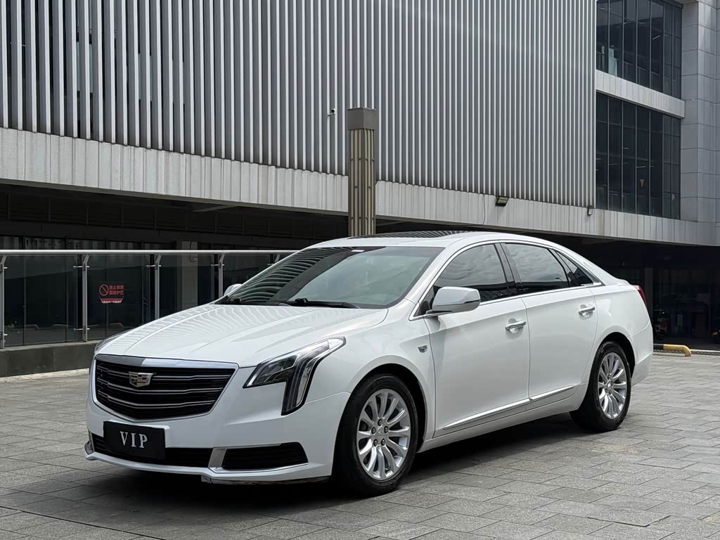 Cadillac XTS
