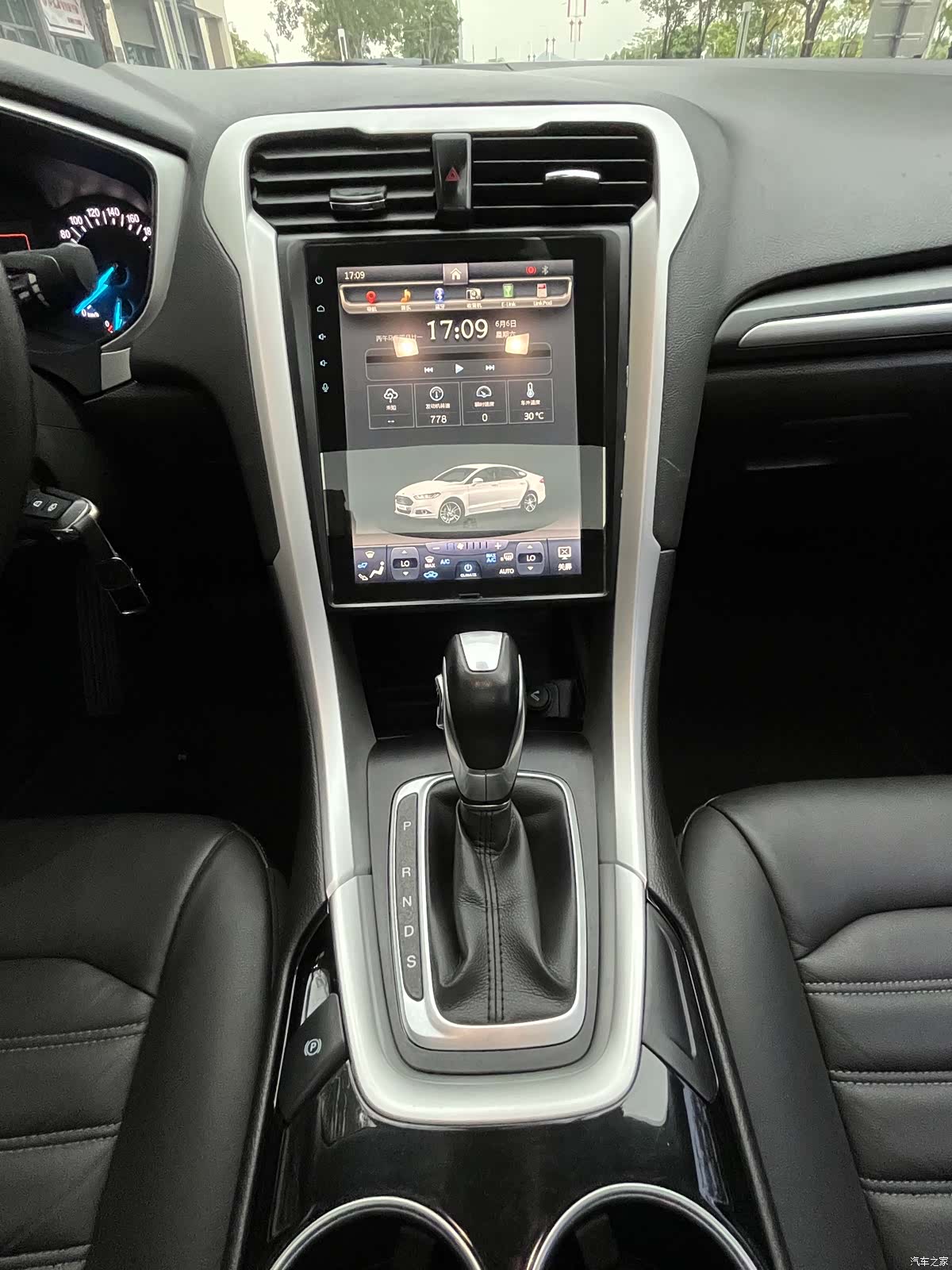 Ford Mondeo, 2016 8