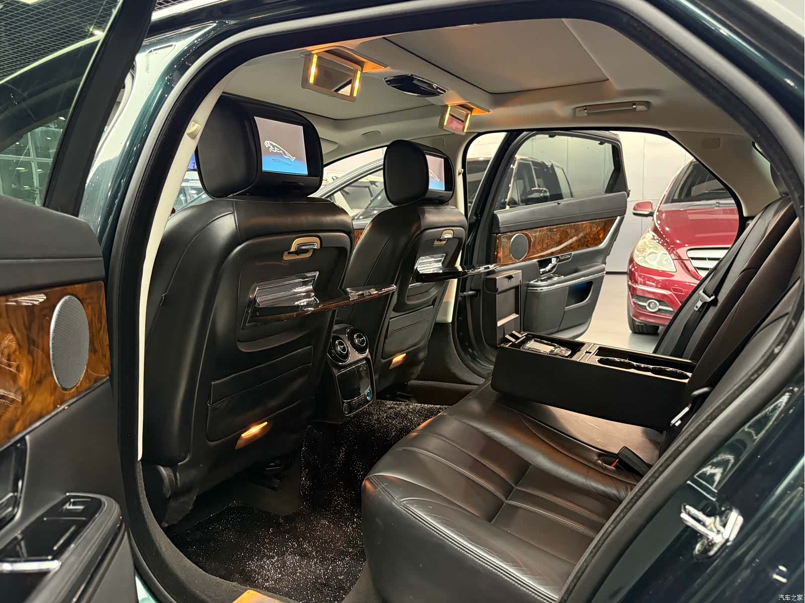 Jaguar XJ, 2012 21