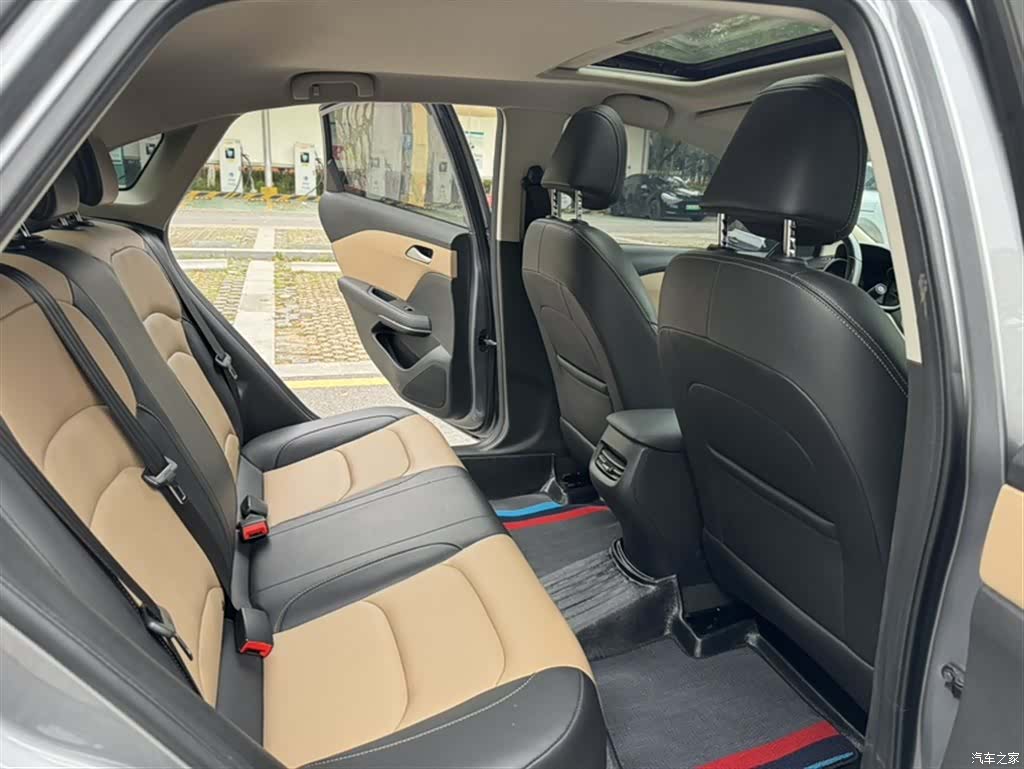 Chevrolet 320, 2021 15