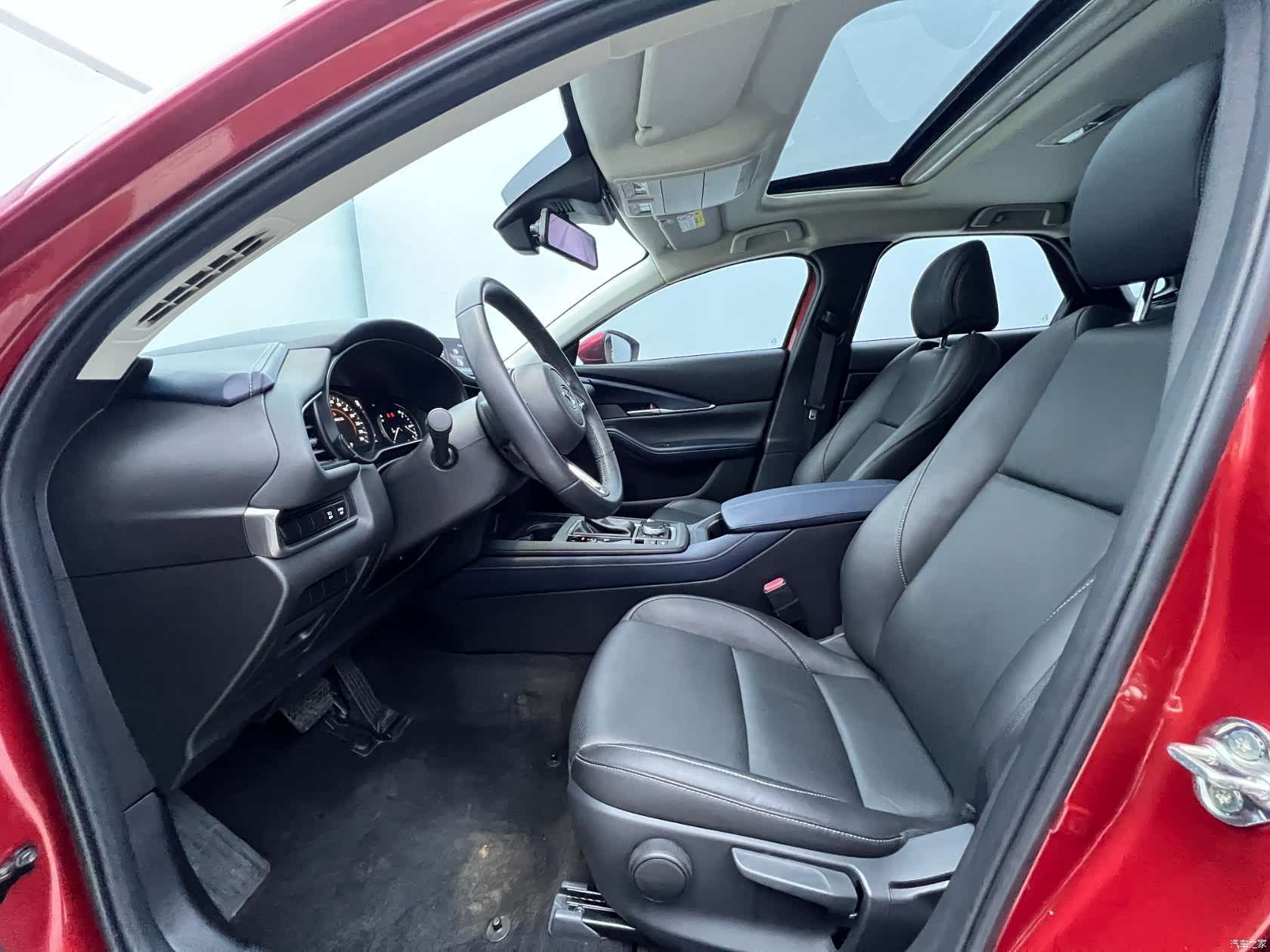 Mazda CX-30, 2022 9