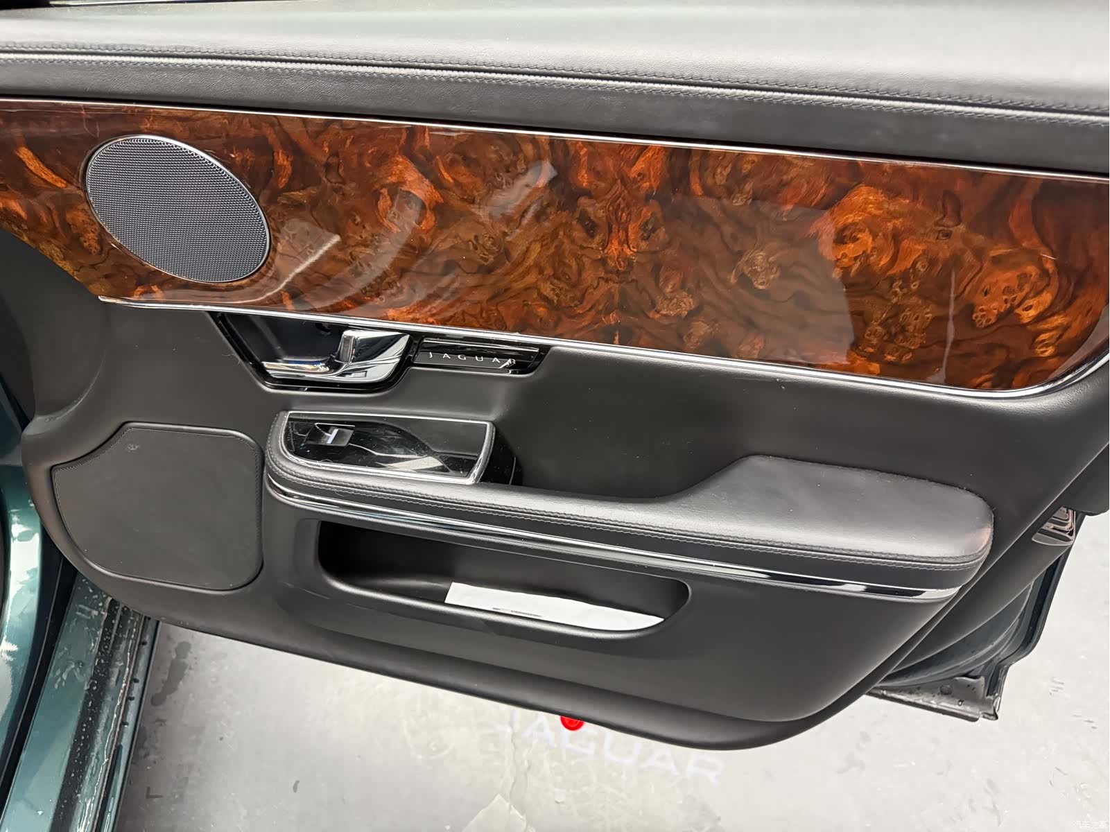 Jaguar XJ, 2012 17
