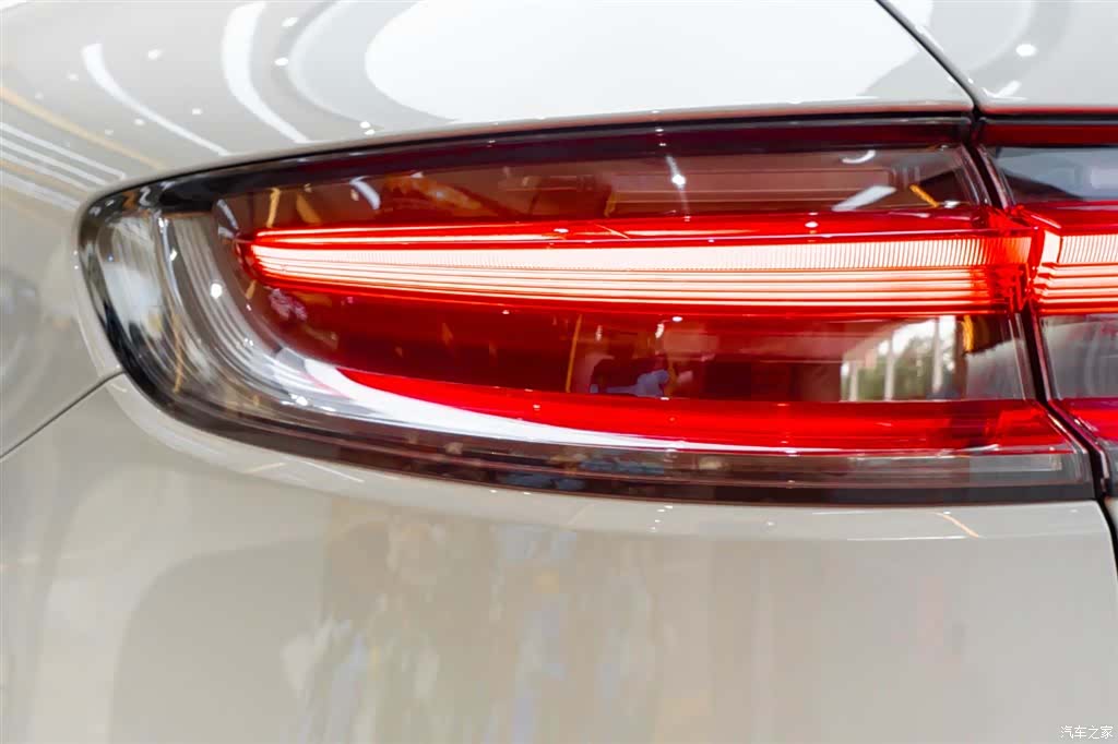 Porsche Macan, 2022 7