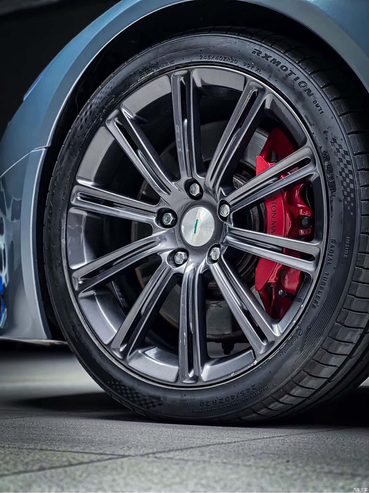 Aston Martin Rapide, 2013 все фото