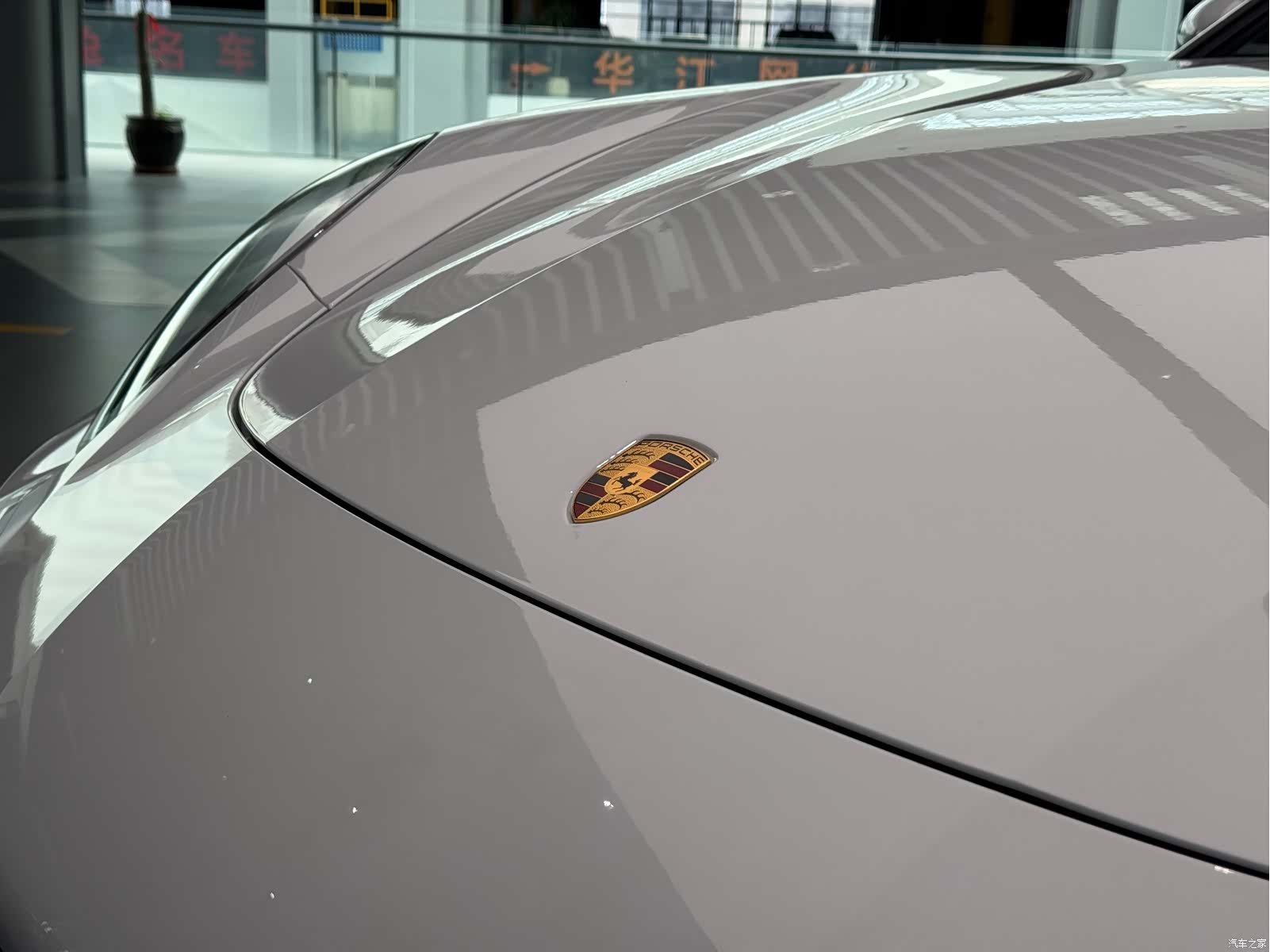 Porsche Panamera, 2019 все фото